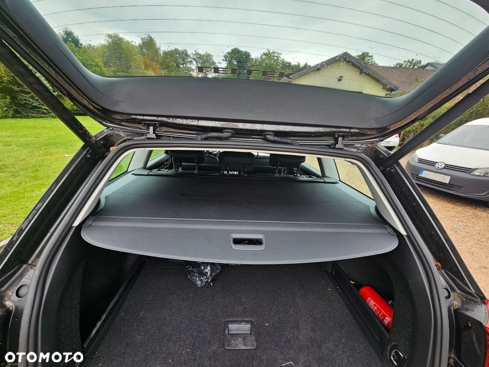 Volkswagen Passat - 20