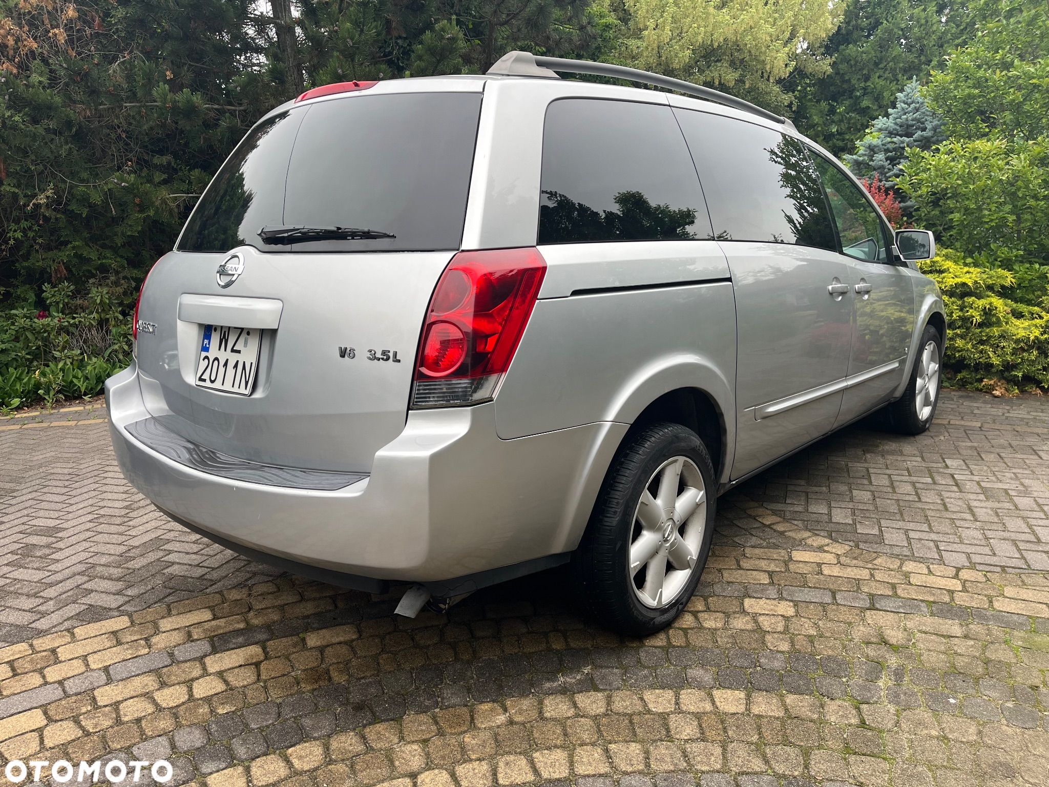 Nissan Quest 3.5 S - 1