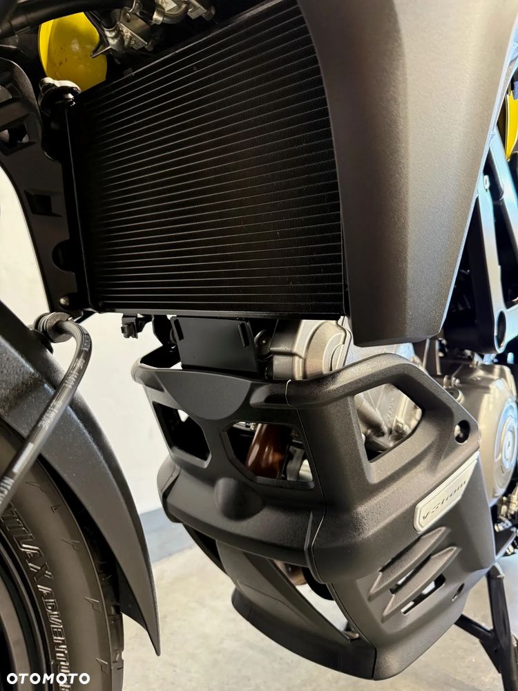 Suzuki V-STROM - 26
