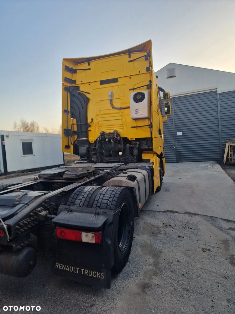 Renault Gama T 440 - 6
