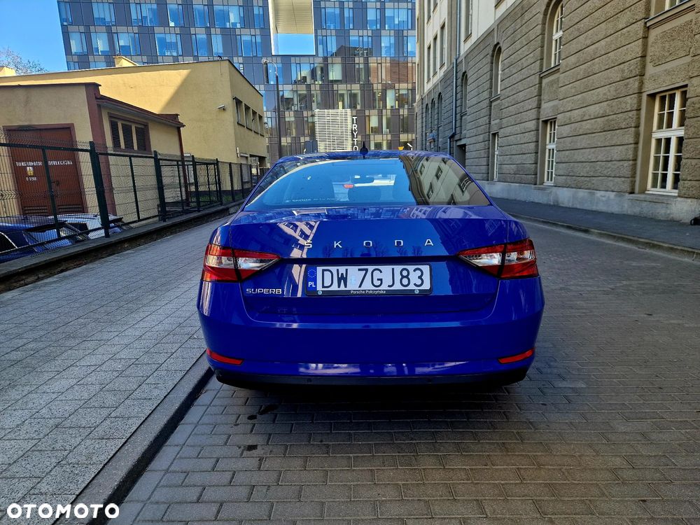 Skoda Superb 1.5 TSI ACT Active DSG - 4