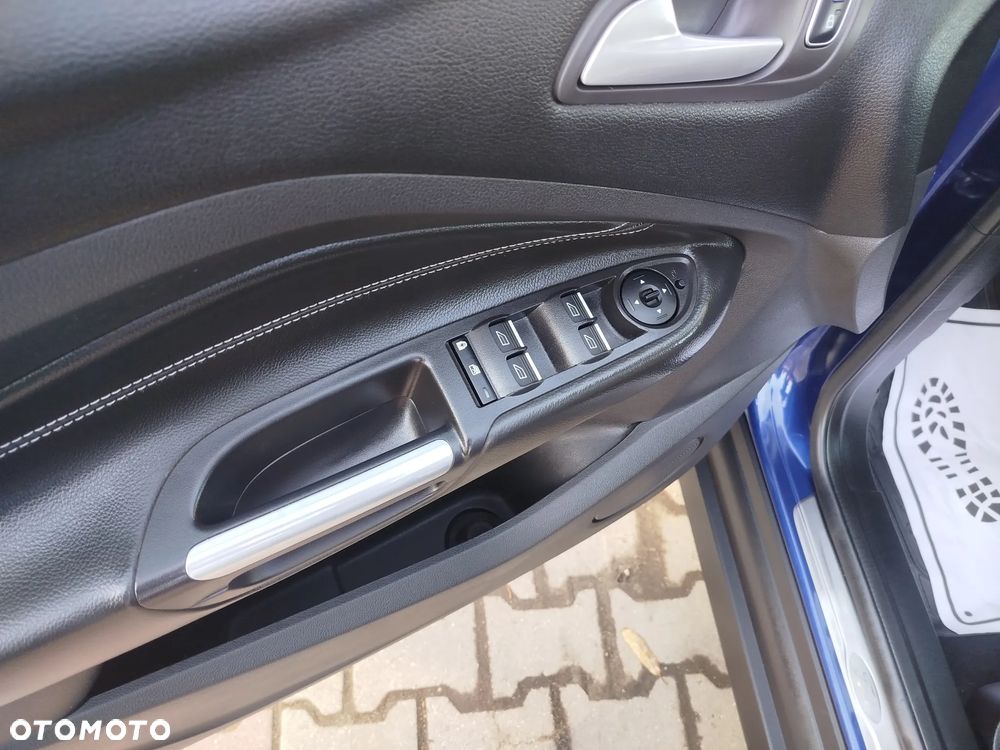 Ford C-MAX - 21