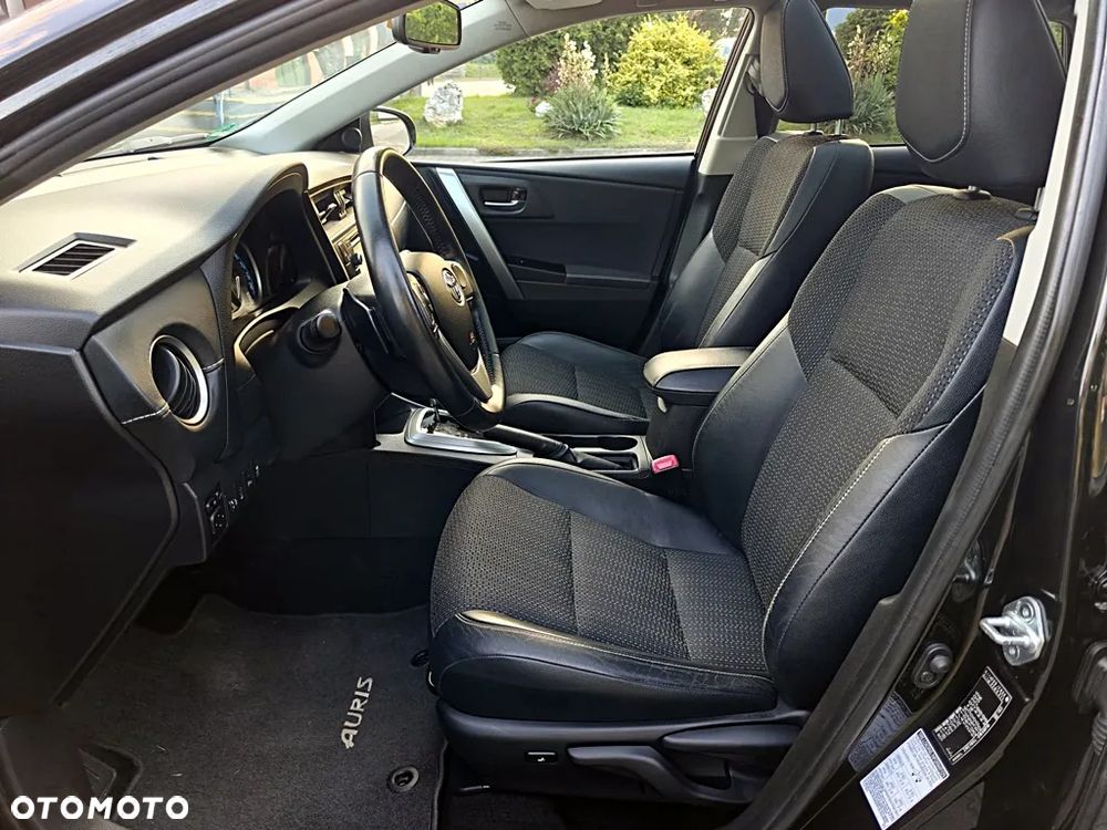 Toyota Auris 1.6 Premium Comfort MS - 8