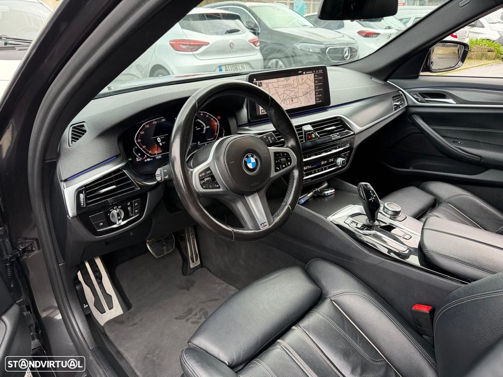 BMW 520 d Pack Desportivo M Auto - 8