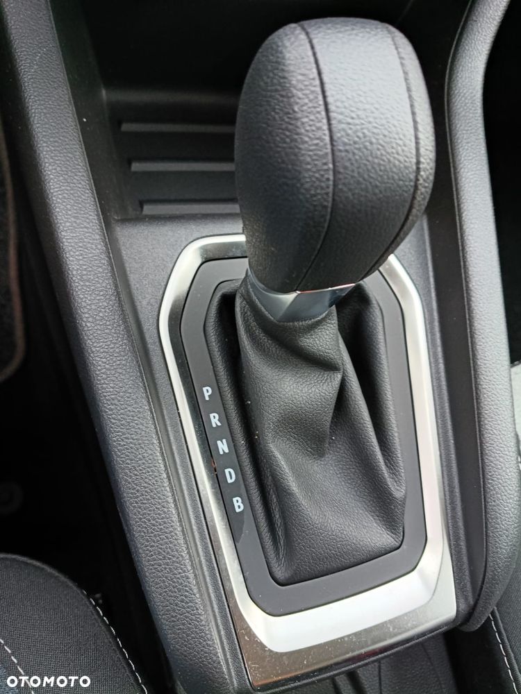 Renault Clio - 23