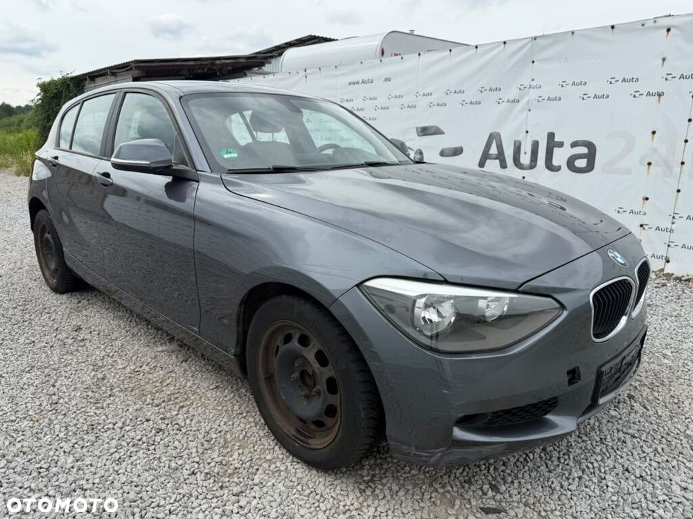 BMW Seria 1 116i - 1