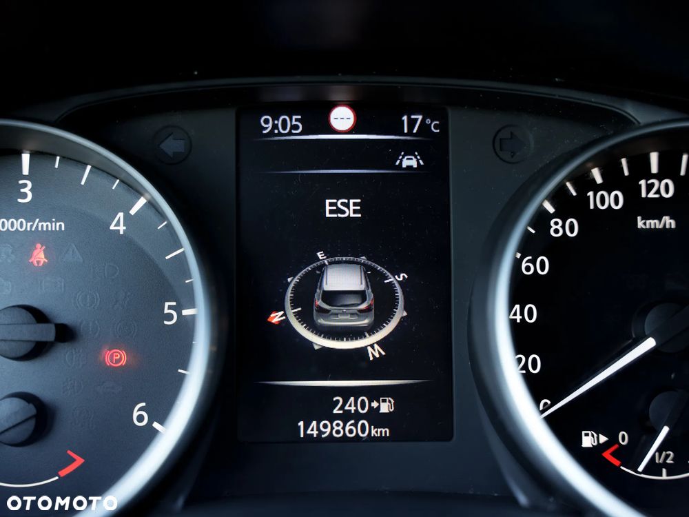 Nissan Qashqai 1.5 dCi Tekna - 24