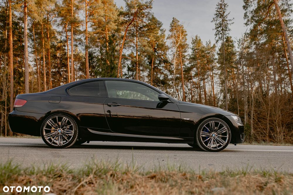 BMW Seria 3 330d - 19