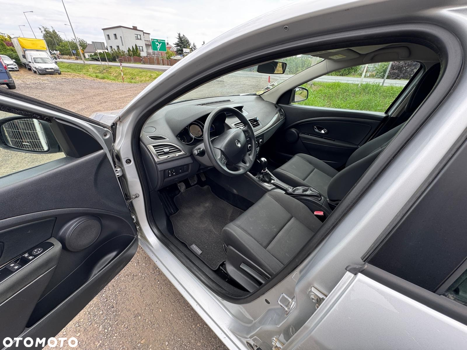 Renault Megane 1.5 Blue dCi Life - 7