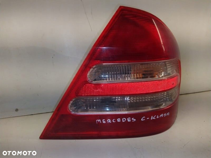LAMPA PRAWA TYŁ TYLNA MERCEDES C-KLASA W203 - 5