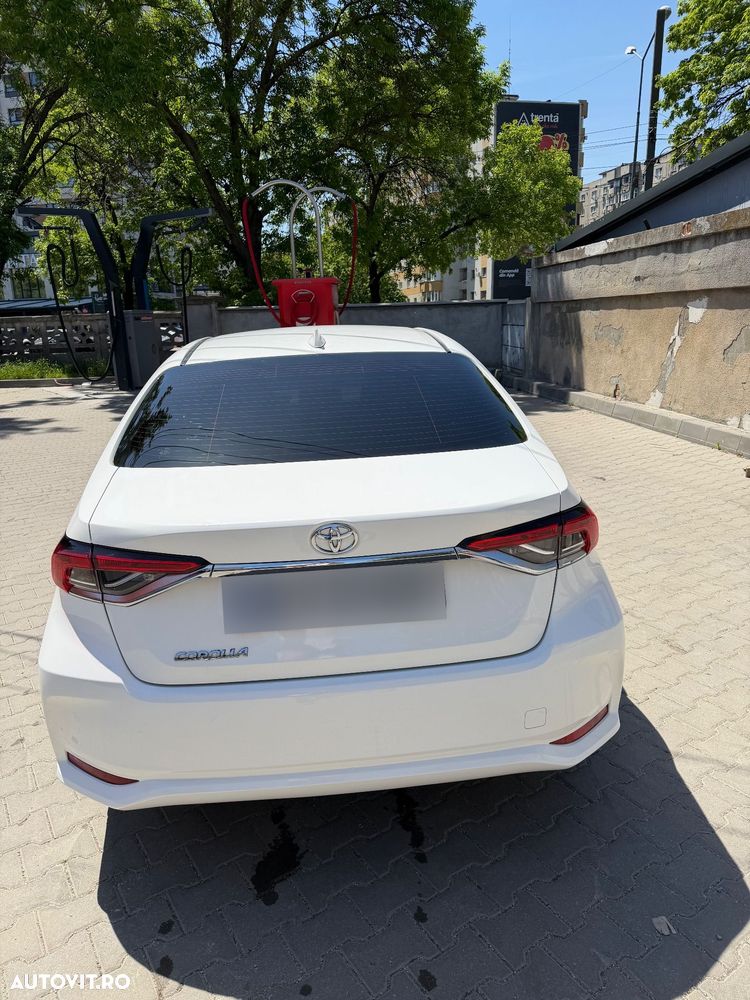 Toyota Corolla 1.6 Valvematic Sol - 3