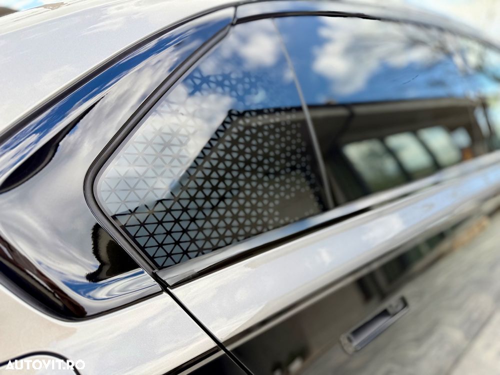 BMW Seria 7 750e xDrive AT PHEV - 27