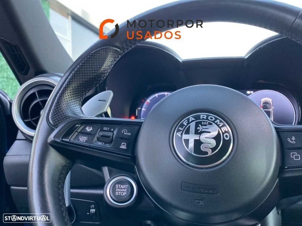 Alfa Romeo Tonale 1.3 Plug-In Hybrid Veloce e-AWD - 12