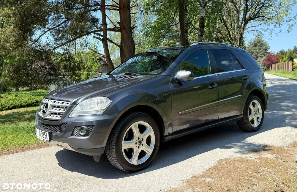 Mercedes-Benz ML - 1