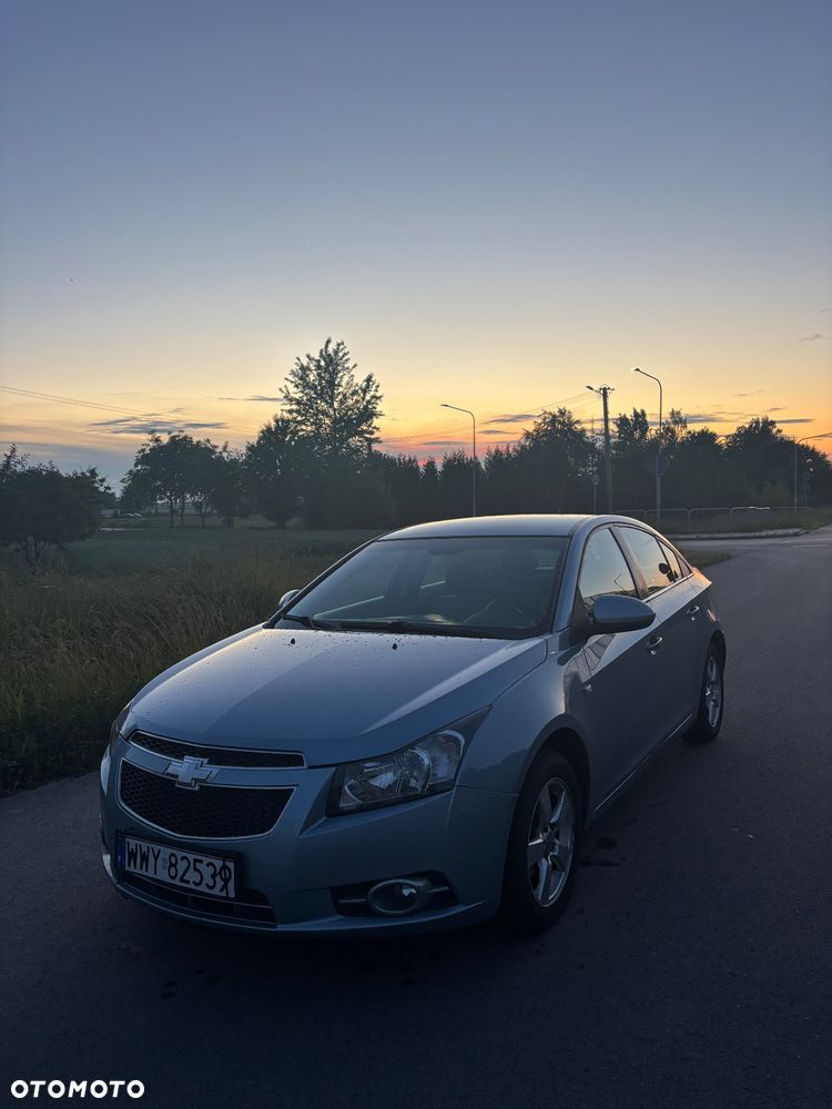Chevrolet Cruze 1.8 LT+ - 1