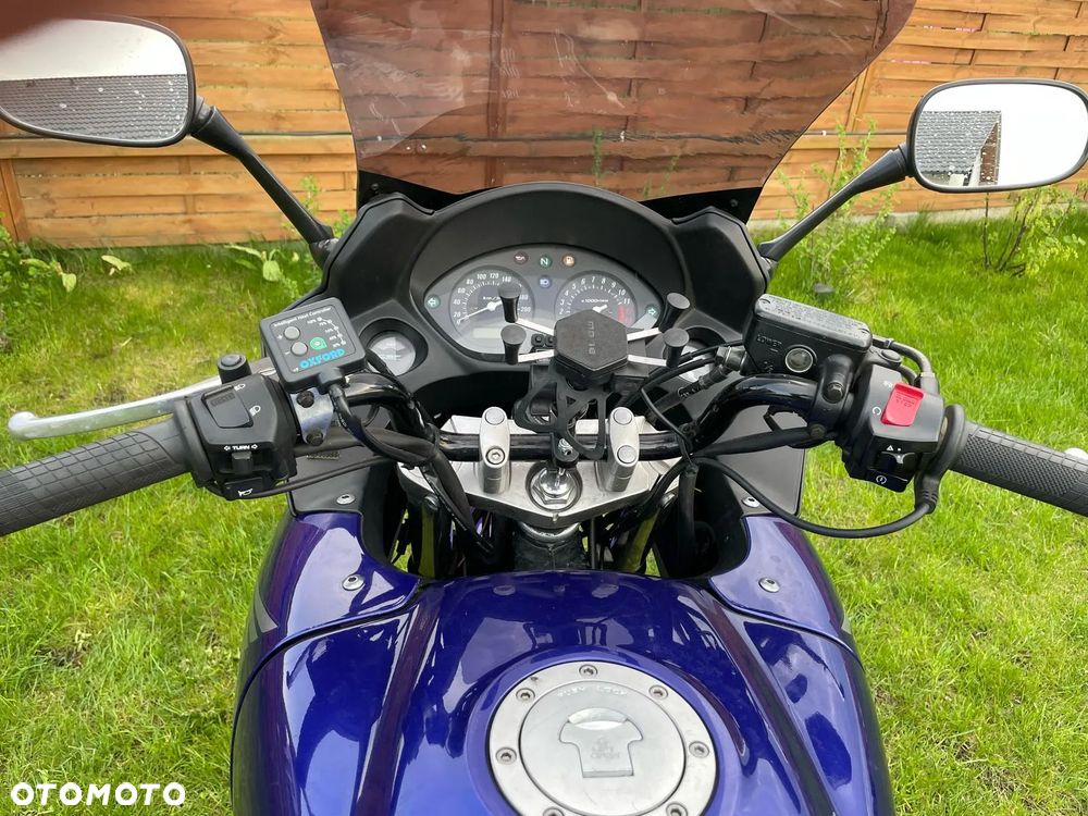Honda CBF - 8