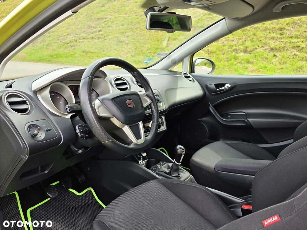 Seat Ibiza 1.6 16V Sport Edition - 11