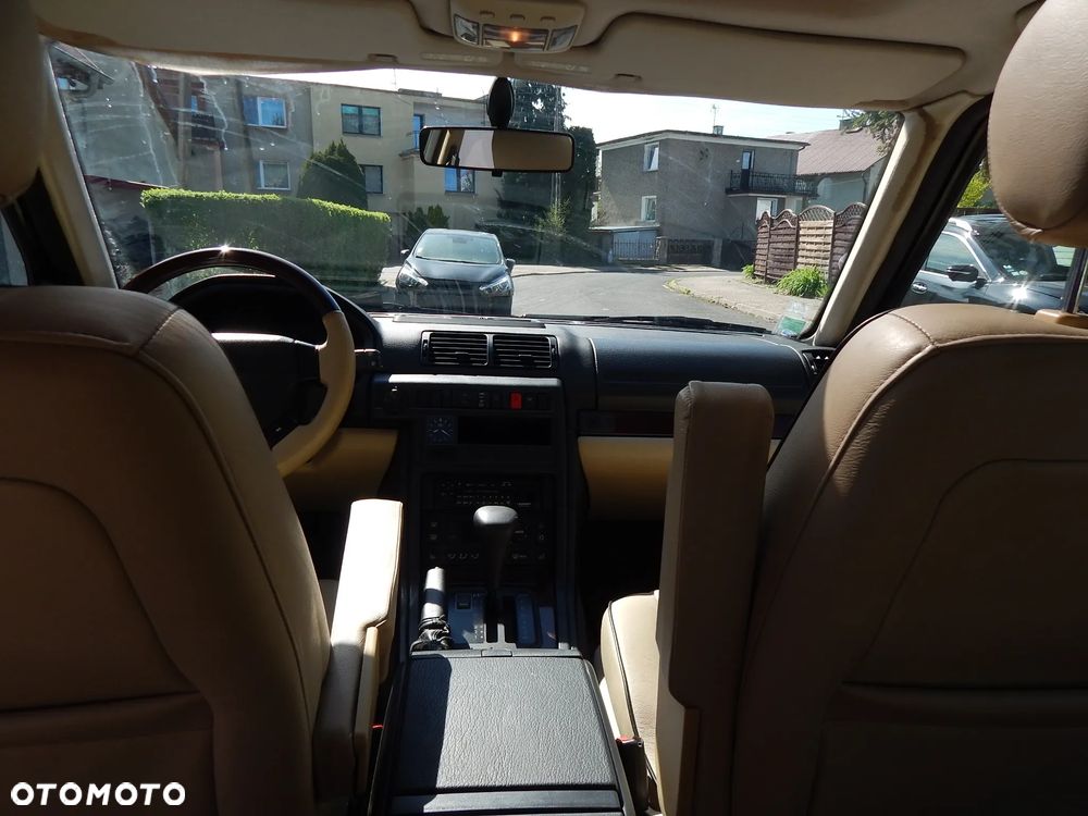 Land Rover Range Rover - 11