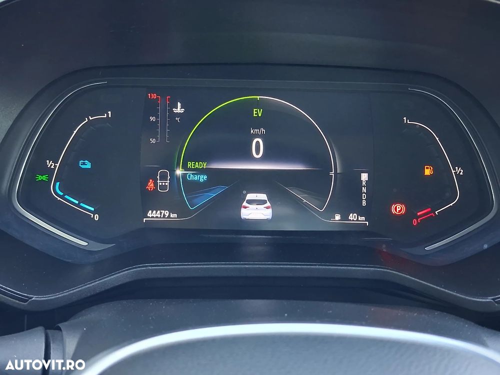 Renault Clio V E-Tech 145 Techno - 15