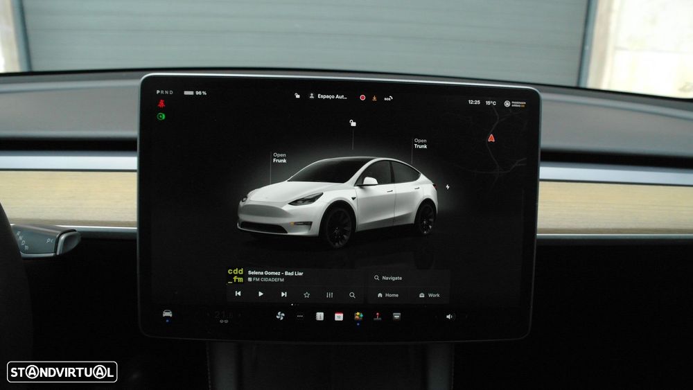 Tesla Model Y Long Range Tração Integral - 41