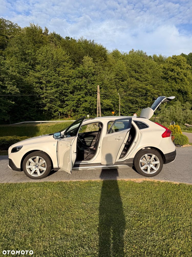 Volvo V40 D2 Drive-E Ocean Race - 5