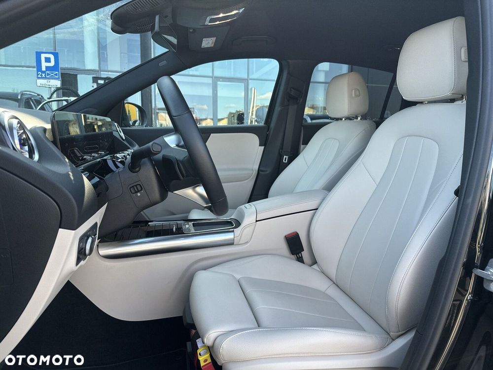 Mercedes-Benz GLA 200 mHEV Progressive 7G-DCT - 18