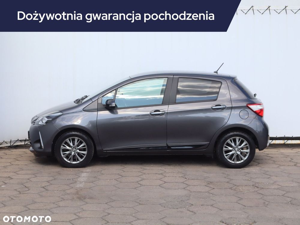 Toyota Yaris - 4