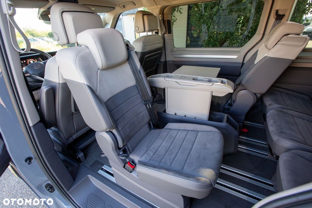 Volkswagen Multivan - 6