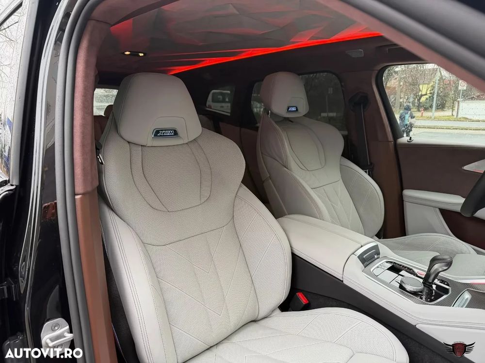 BMW XM 50e - 10