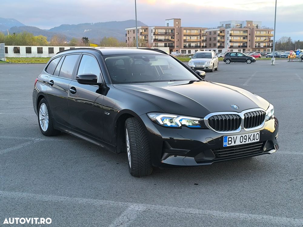 BMW Seria 3 320e AT PHEV - 11