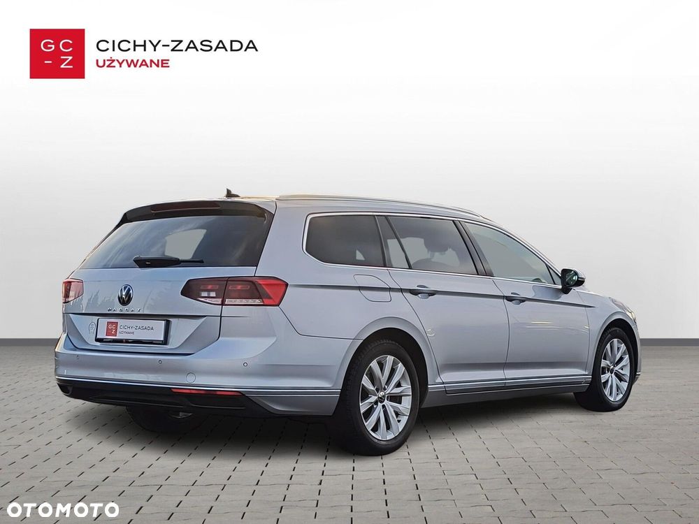 Volkswagen Passat Variant - 5