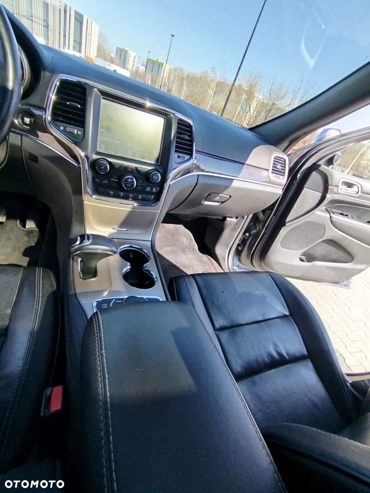 Jeep Grand Cherokee 3.6 V6 Overland - 12