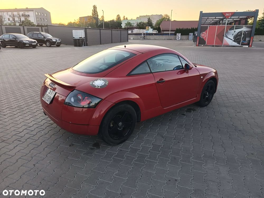 Audi TT Coupé 1.8T Quattro - 7