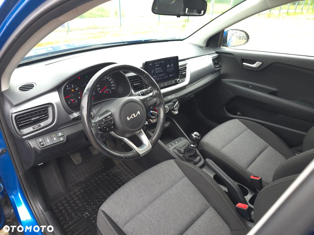 Kia Stonic 1.2 L Business Line - 21