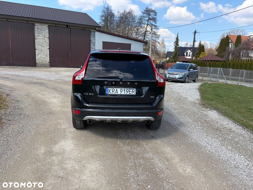 Volvo XC 60 D5 AWD Summum - 3