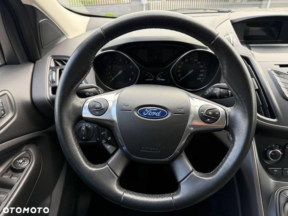 Ford Kuga 1.6 EcoBoost 2x4 Individual - 19