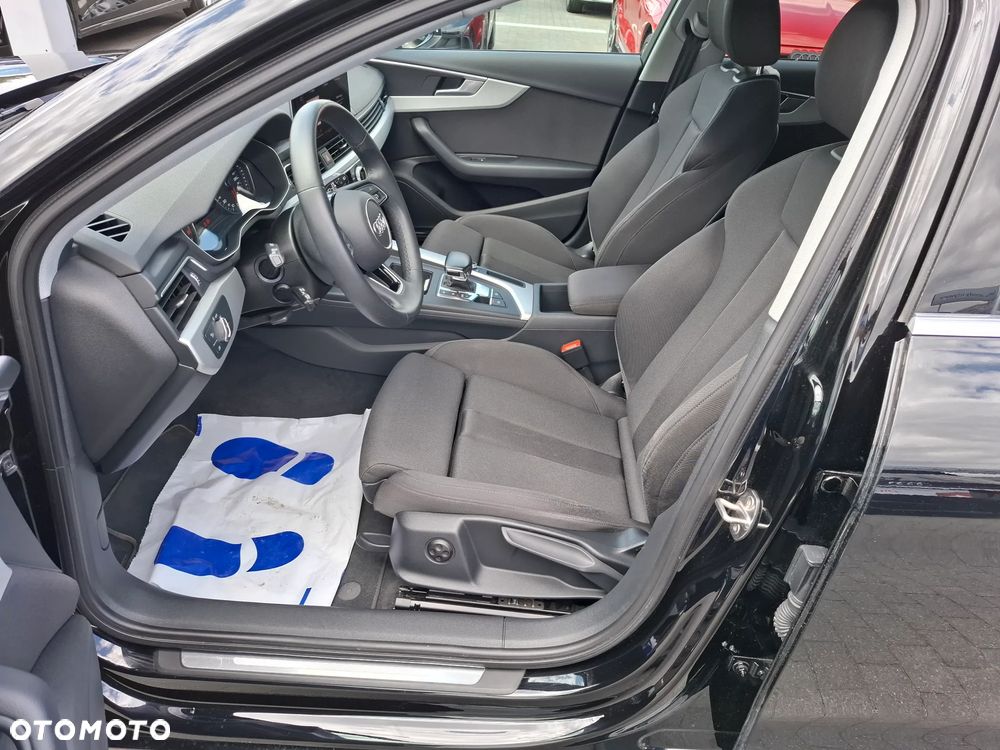 Audi A4 Avant 35 TFSI mHEV S tronic - 10