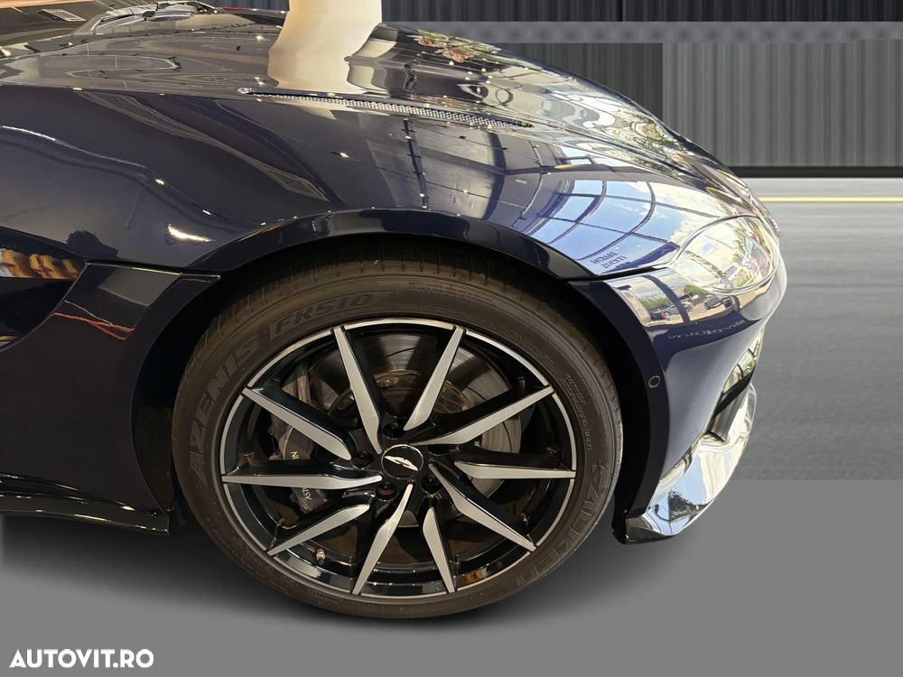 Aston Martin V8 Vantage Standard - 31