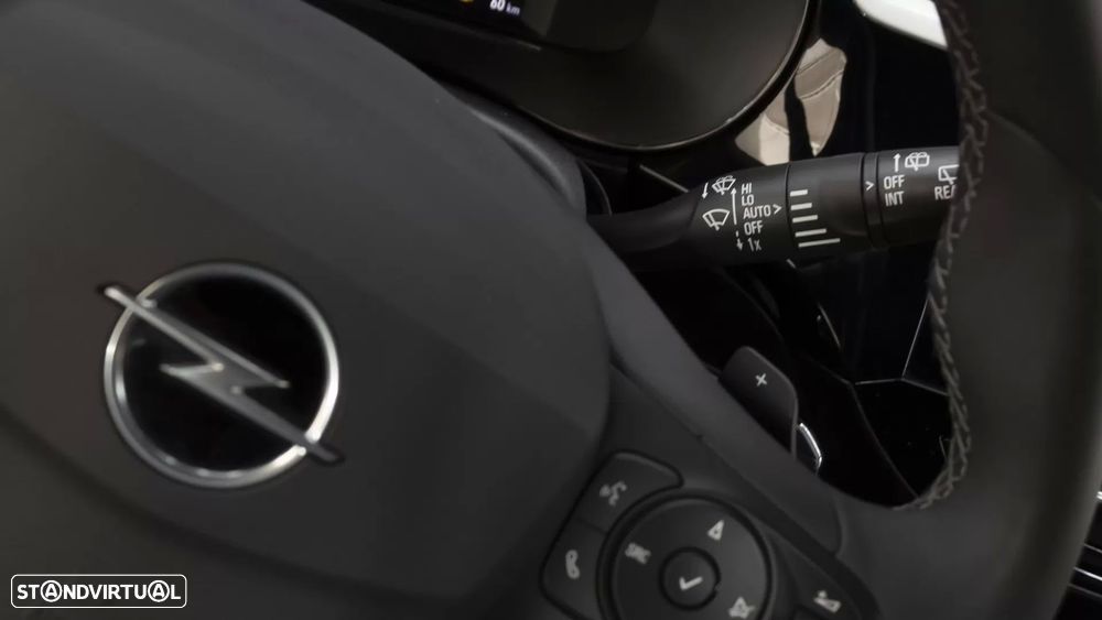 Opel Corsa 1.2 T Hybrid EdCT - 27