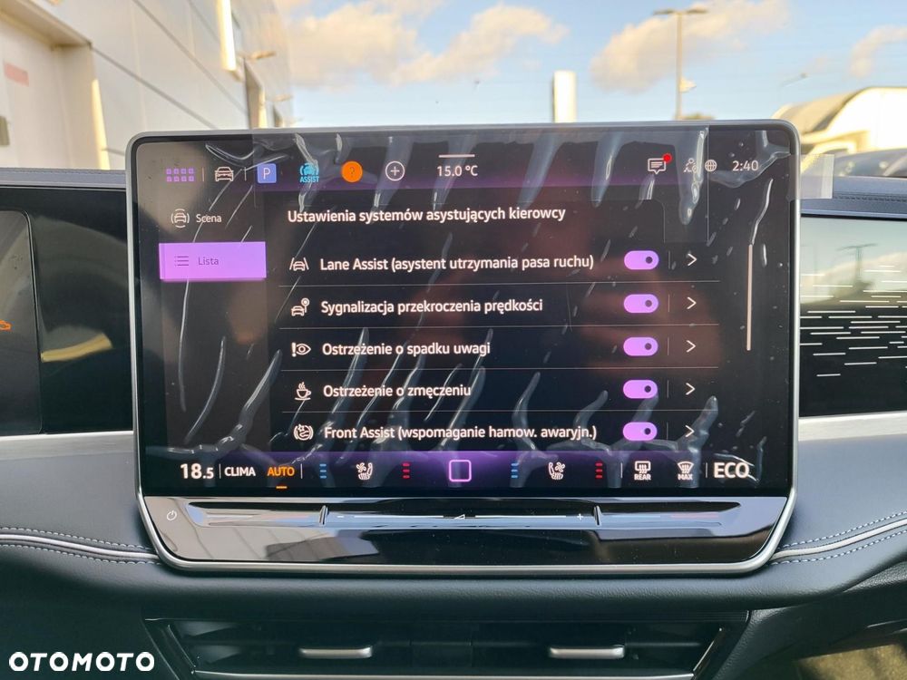 Volkswagen Passat - 31