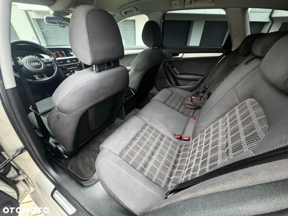 Audi A4 Avant - 29