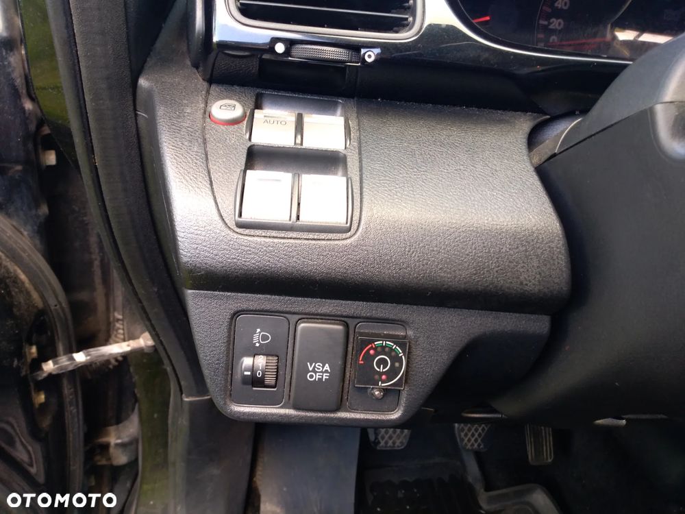 Honda FR-V 2.0 Executive - 22