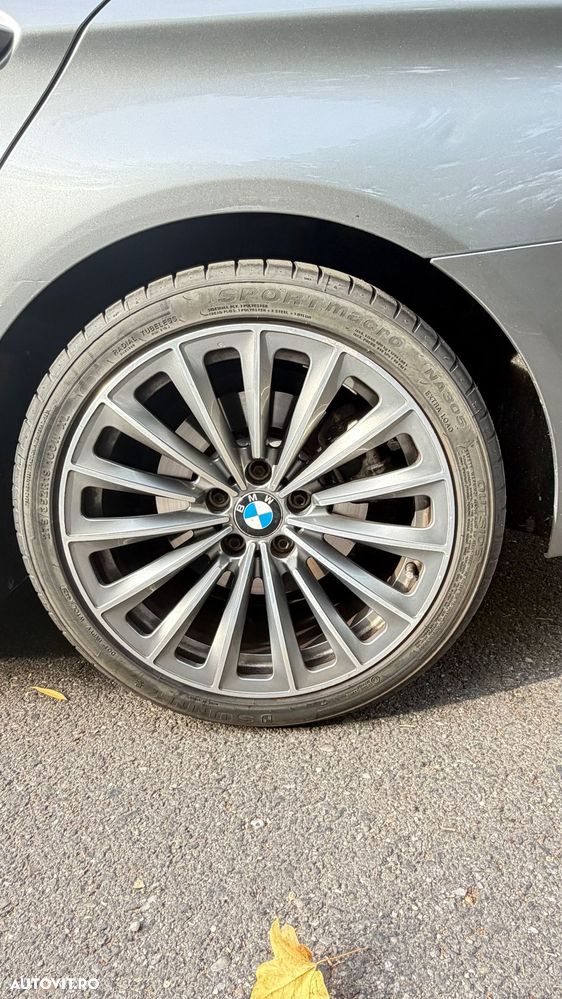 BMW 5 Series 2011 — imagine 11