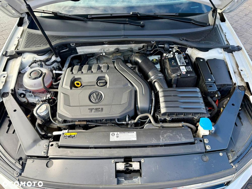 Volkswagen Passat - 10