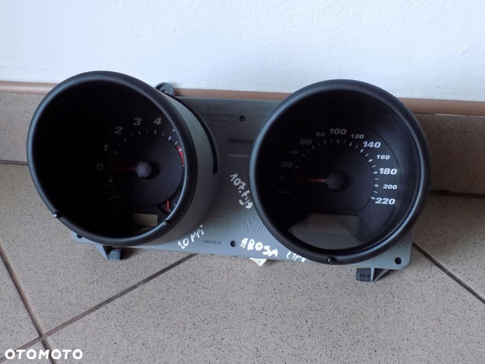 SEAT AROSA LIFT 1.0 MPI LICZNIK ZEGARY 107tyś. km - 4