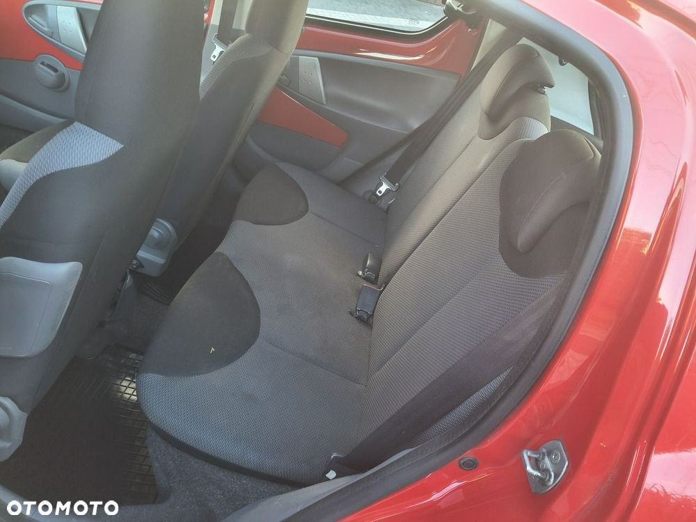 Toyota Aygo - 19