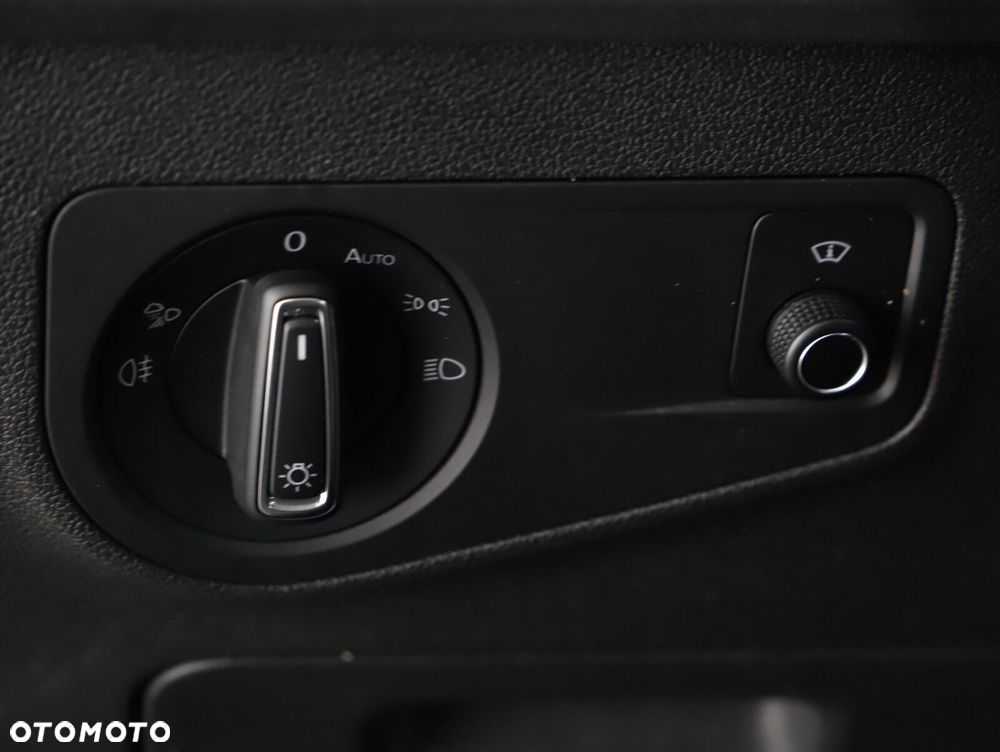 Volkswagen Tiguan - 19