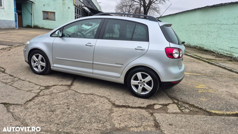 Volkswagen Golf Plus 1.9 TDI DPF United - 5