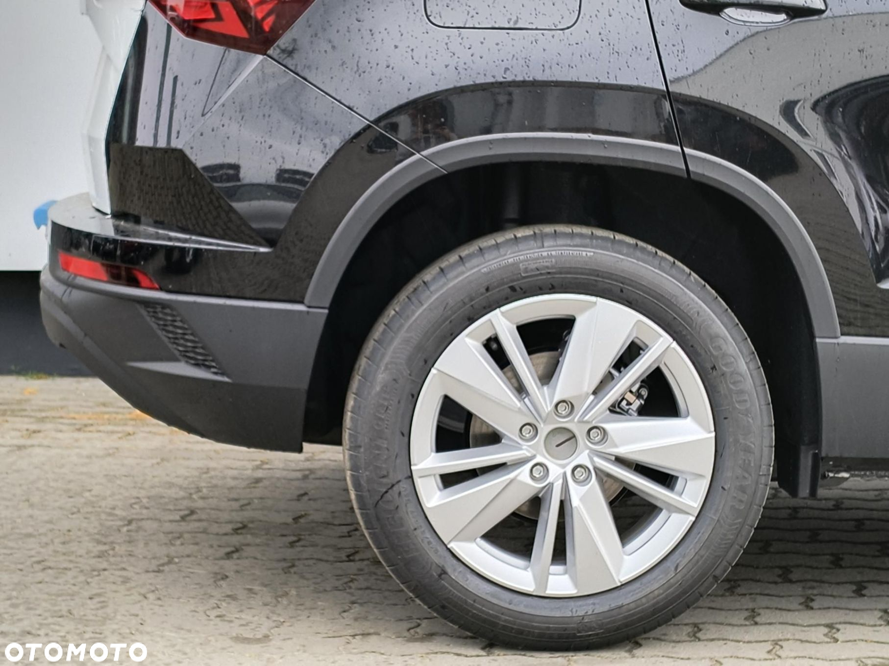 Skoda Karoq 1.5 TSI ACT Edition 130 DSG - 10