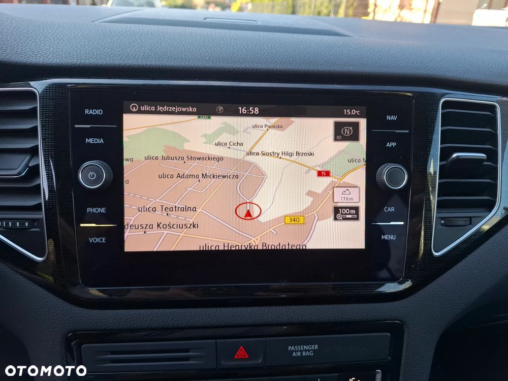 Volkswagen Golf Sportsvan 1.5 TSI ACT OPF Highline - 24